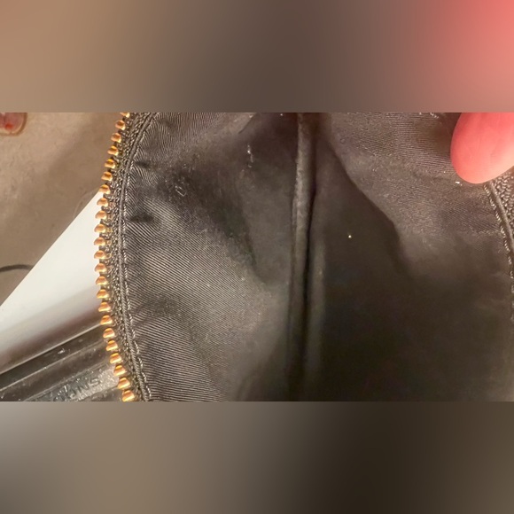 Tory Burch black leather zippered clutch - Picture 4 of 4